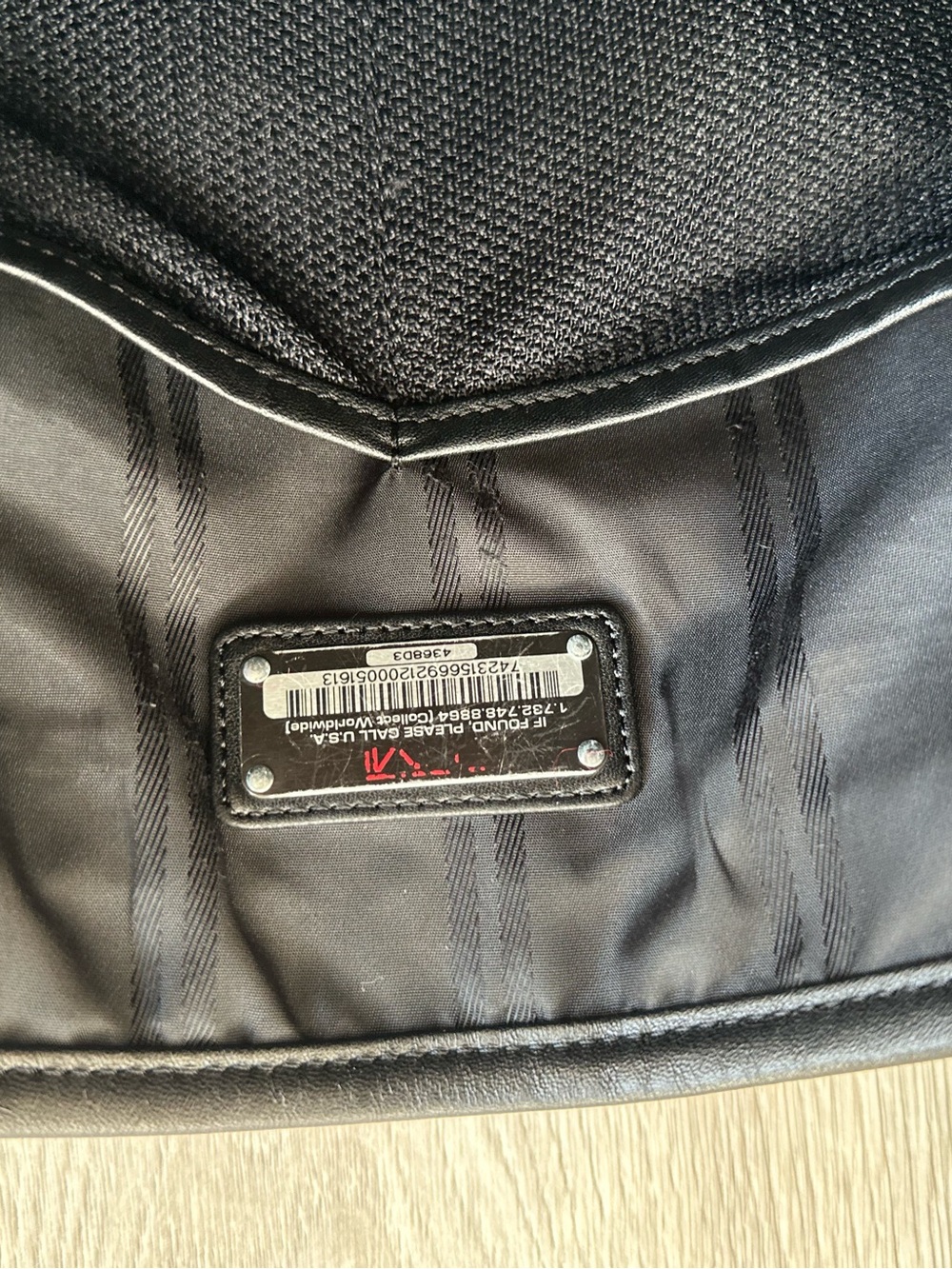 Vintage TUMI Black Ballistic Nylon Crossbody Messenger Flap Bag 4368D3 - Picture 6 of 9